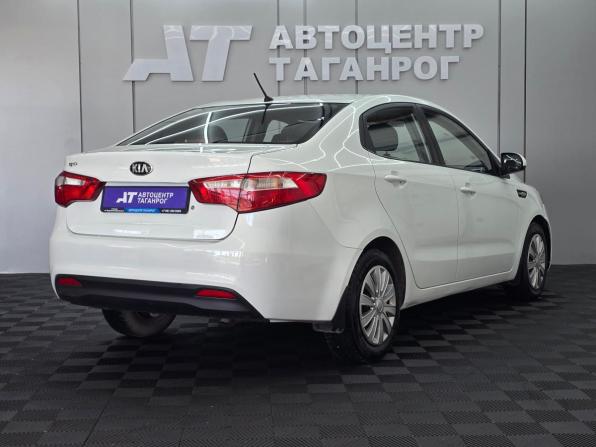 Kia Rio III с пробегом 2013 года, цена 899 000 рублей, 157300 км, седан, Автокод Объявления