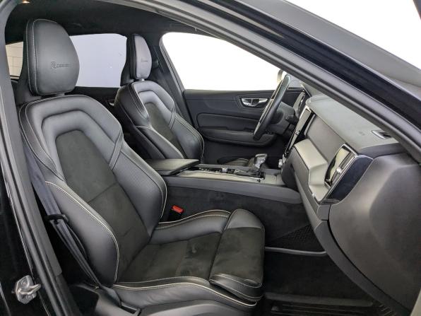 Volvo XC60 II с пробегом 2018 года, цена 3 300 000 рублей, 101399 км, внедорожник, Автокод Объявления