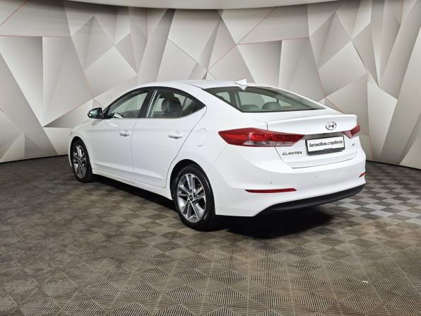 Hyundai Elantra VI (AD) с пробегом 2017 года, цена 1 129 000 рублей, 221992 км, седан, Автокод Объявления