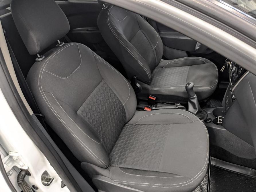 Renault Logan II Санкт-Петербург  - изображение 23