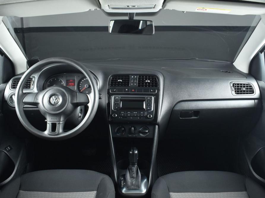 Volkswagen Polo V Кемерово  - изображение 7