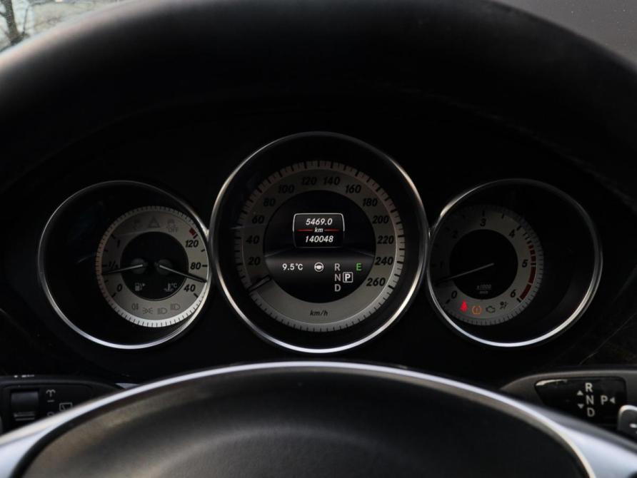 Mercedes-Benz CLS II (C218) Рестайлинг Москва  - изображение 31