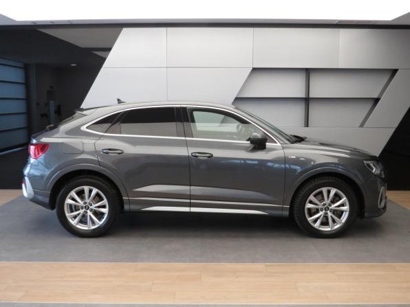 Audi Q3 Sportback II (F3) с пробегом 2021 года, цена 4 470 000 рублей, 44914 км, внедорожник, Автокод Объявления