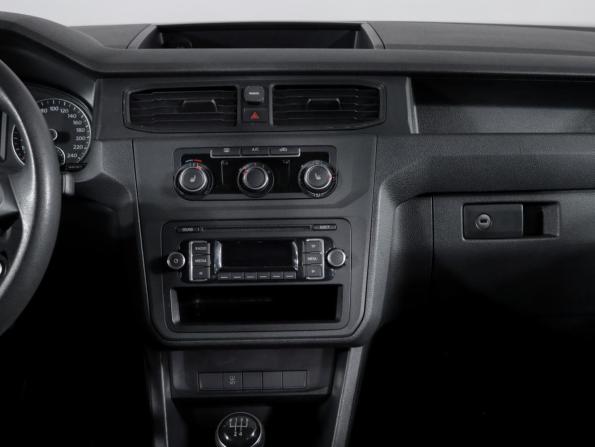 Volkswagen Caddy IV с пробегом 2016 года, цена 1 670 000 рублей, 99755 км, компактвэн, Автокод Объявления