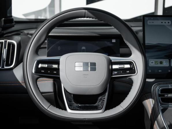 Geely Galaxy M7 с пробегом 2026 года, цена 3 832 500 рублей, 50 км, внедорожник, Автокод Объявления