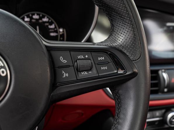 Alfa Romeo Giulia II (952) с пробегом 2019 года, цена 3 745 000 рублей, 55445 км, седан, Автокод Объявления