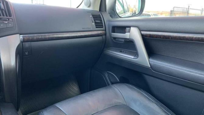 Toyota Land Cruiser 200 Series с пробегом 2011 года, цена 2 760 000 рублей, 254223 км, внедорожник, Автокод Объявления