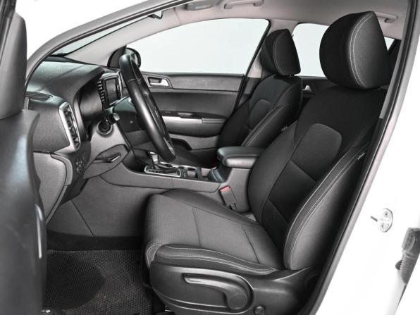 Kia Sportage IV Рестайлинг с пробегом 2019 года, цена 2 219 000 рублей, 111595 км, внедорожник, Автокод Объявления