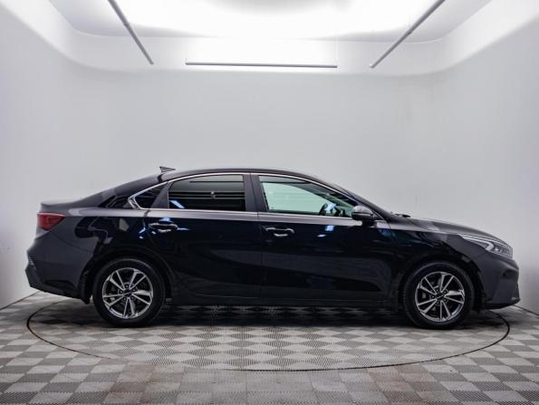 Kia Cerato IV Рестайлинг с пробегом 2022 года, цена 2 098 000 рублей, 108500 км, седан, Автокод Объявления