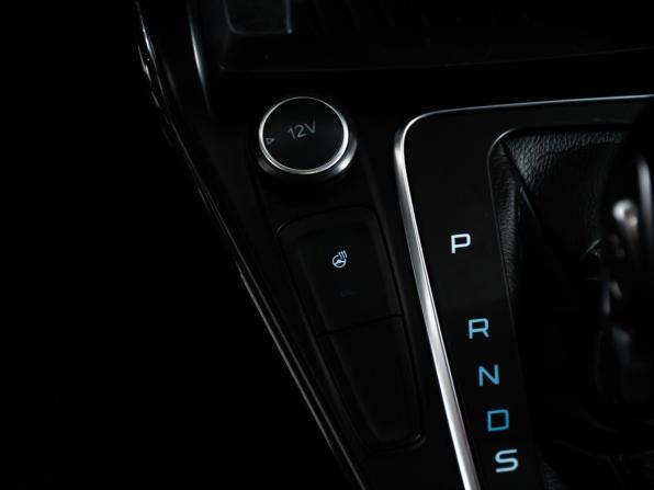 Ford Focus III Рестайлинг с пробегом 2016 года, цена 997 000 рублей, 183000 км, седан, Автокод Объявления