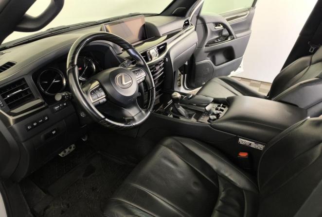 Lexus LX III Рестайлинг 2 с пробегом 2020 года, цена 10 500 000 рублей, 186000 км, внедорожник, Автокод Объявления