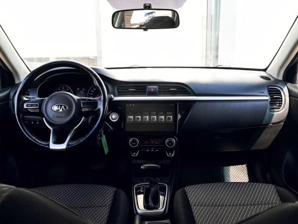 Kia Rio IV с пробегом 2018 года, цена 1 325 000 рублей, 151813 км, седан, Автокод Объявления