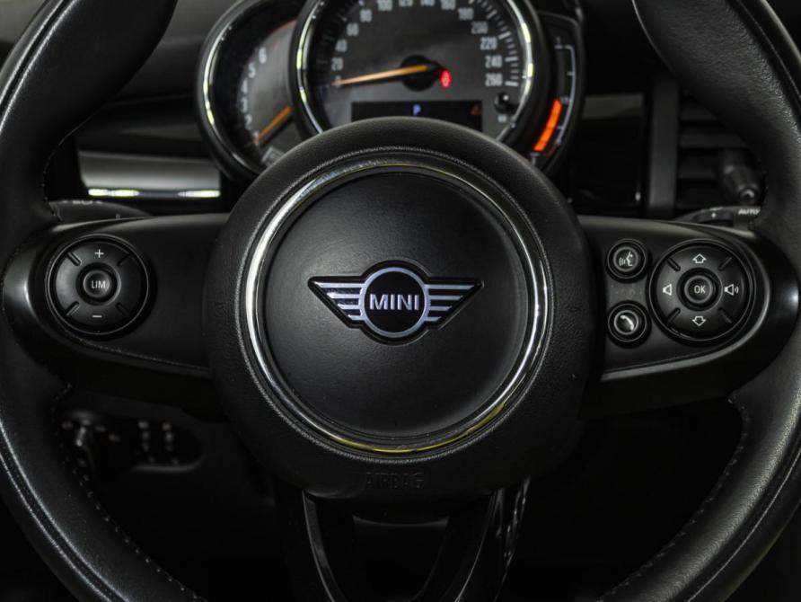 Mini Hatch III (F55/F56) Рестайлинг Москва  - изображение 12