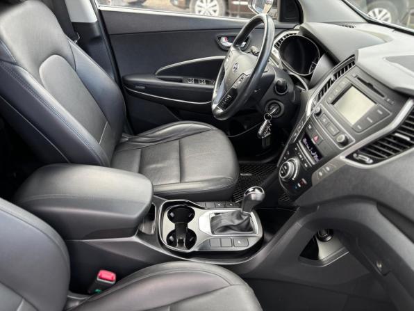 Hyundai Santa Fe III Рестайлинг с пробегом 2017 года, цена 2 525 000 рублей, 71943 км, внедорожник, Автокод Объявления