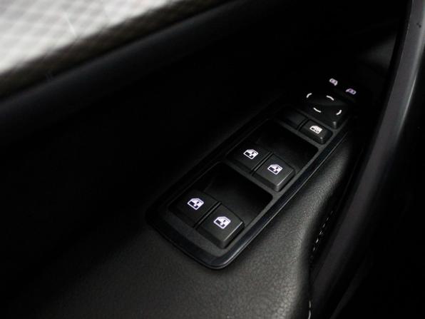 Lada (ВАЗ) Vesta I Рестайлинг (NG) с пробегом 2024 года, цена 1 279 000 рублей, 6060 км, седан, Автокод Объявления