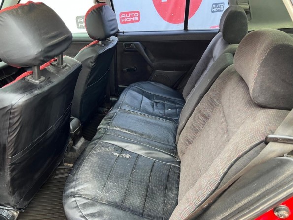 Volkswagen Vento с пробегом 1992 года, цена 119 900 рублей, 250000 км, седан, Автокод Объявления
