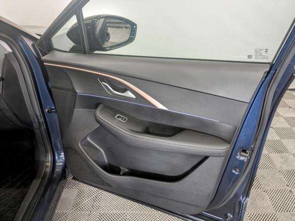Omoda C5 I с пробегом 2023 года, цена 1 799 000 рублей, 13643 км, внедорожник, Автокод Объявления