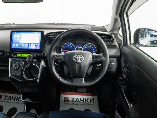 Toyota Wish II Рестайлинг с пробегом 2012 года, цена 1 149 500 рублей, 224846 км, минивэн, Автокод Объявления