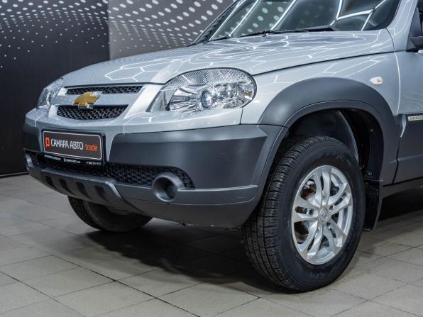 Chevrolet Niva I Рестайлинг с пробегом 2017 года, цена 755 000 рублей, 53653 км, внедорожник, Автокод Объявления