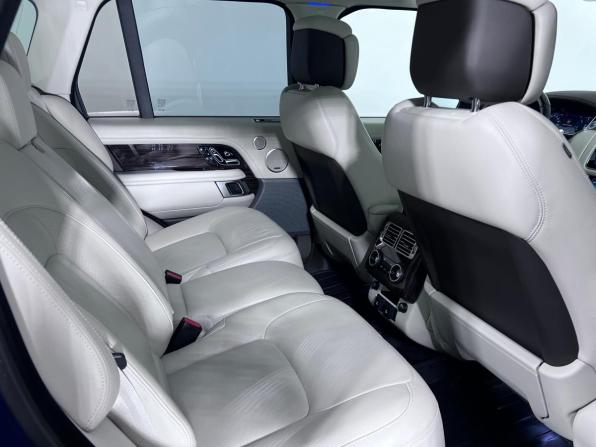 Land Rover Range Rover IV Рестайлинг с пробегом 2020 года, цена 6 150 000 рублей, 129543 км, внедорожник, Автокод Объявления