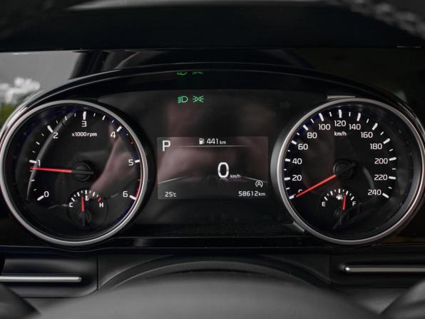 Kia Carnival IV с пробегом 2020 года, цена 3 870 000 рублей, 58612 км, минивэн, Автокод Объявления