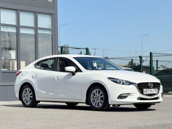 Mazda 3 III (BM) Рестайлинг с пробегом 2017 года, цена 1 600 000 рублей, 207512 км, седан, Автокод Объявления
