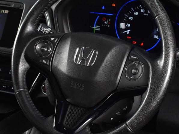 Honda Vezel I с пробегом 2014 года, цена 1 399 995 рублей, 158896 км, внедорожник, Автокод Объявления