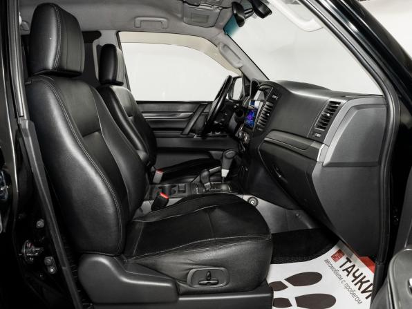 Mitsubishi Pajero IV Рестайлинг 1 с пробегом 2012 года, цена 2 199 500 рублей, 238298 км, внедорожник, Автокод Объявления