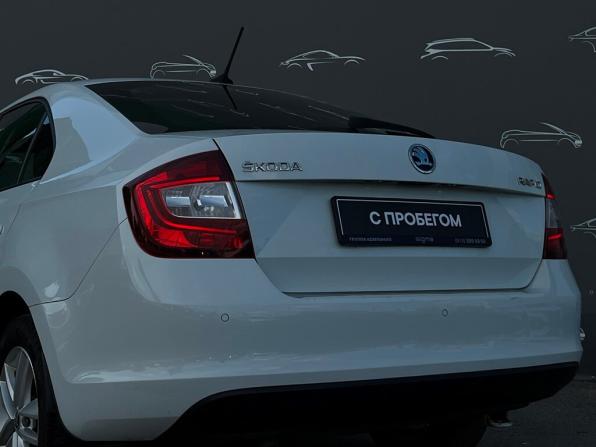 Skoda Rapid I Рестайлинг с пробегом 2017 года, цена 735 300 рублей, 277787 км, лифтбек, Автокод Объявления