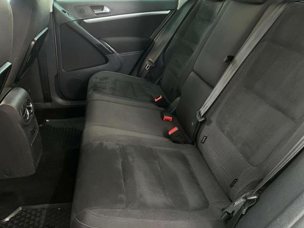 Volkswagen Tiguan I Рестайлинг с пробегом 2013 года, цена 981 347 рублей, 203000 км, внедорожник, Автокод Объявления