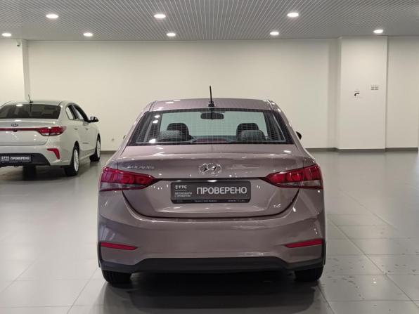 Hyundai Solaris II с пробегом 2019 года, цена 1 117 000 рублей, 125467 км, седан, Автокод Объявления