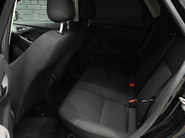 Ford Focus III Рестайлинг с пробегом 2015 года, цена 1 150 000 рублей, 64268 км, хэтчбек, Автокод Объявления