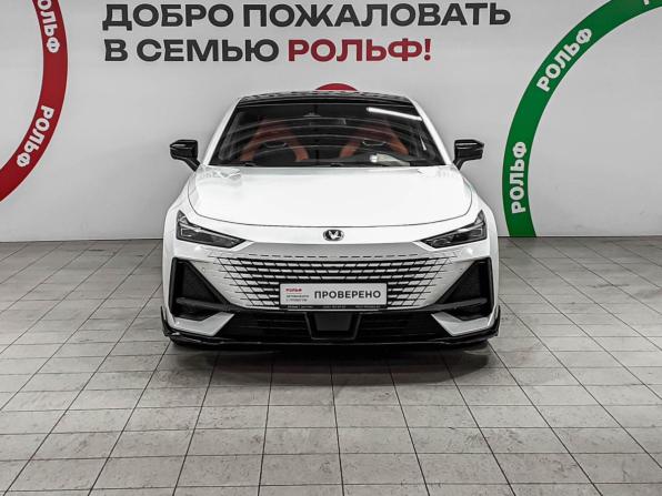 Changan UNI-V I с пробегом 2023 года, цена 2 525 000 рублей, 30300 км, лифтбек, Автокод Объявления