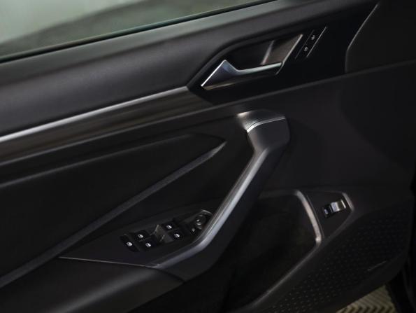 Volkswagen Jetta VII с пробегом 2020 года, цена 2 149 000 рублей, 103460 км, седан, Автокод Объявления