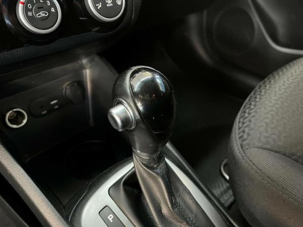 Kia Rio III Рестайлинг с пробегом 2016 года, цена 904 320 рублей, 207987 км, седан, Автокод Объявления