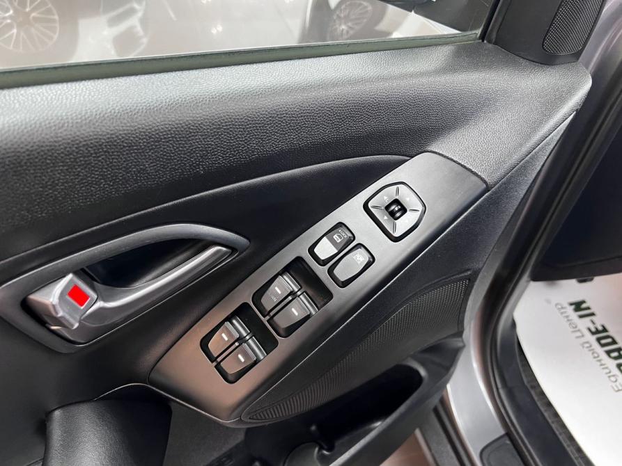 Hyundai ix35 I Рестайлинг Тверь  - изображение 16