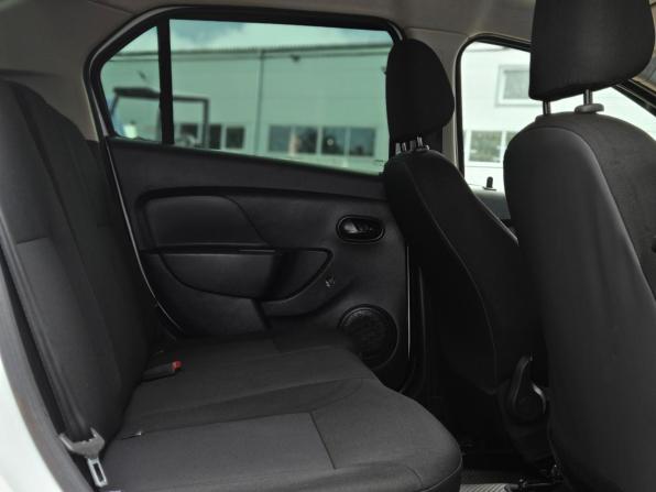 Renault Logan II с пробегом 2017 года, цена 638 889 рублей, 137500 км, седан, Автокод Объявления