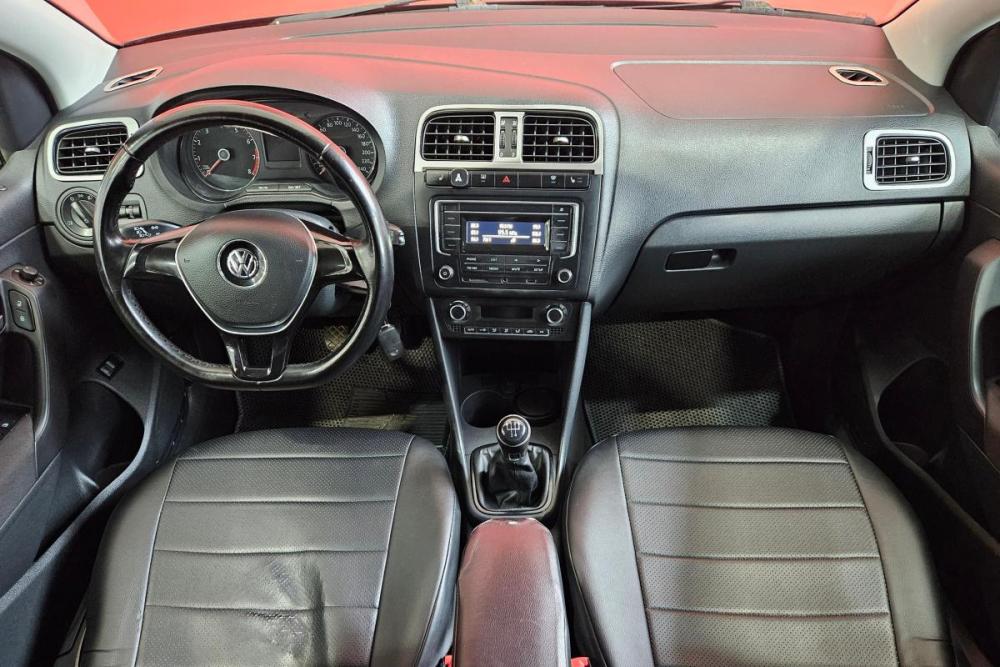 Volkswagen Polo V Рестайлинг Вологда  - изображение 9