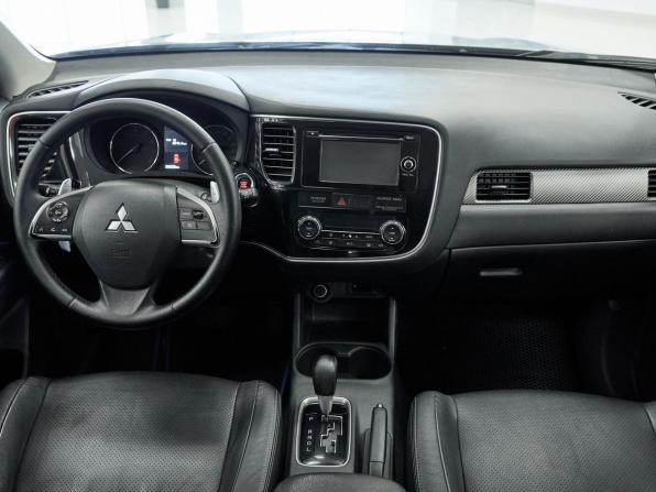 Mitsubishi Outlander III с пробегом 2012 года, цена 1 124 000 рублей, 226226 км, внедорожник, Автокод Объявления