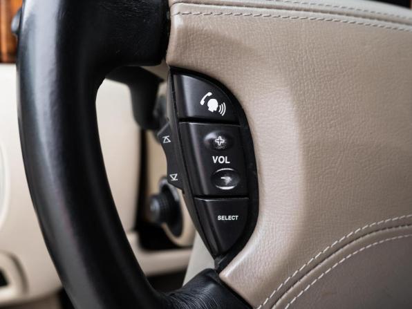 Jaguar XJ III (X350/X358) с пробегом 2003 года, цена 2 120 000 рублей, 252895 км, седан, Автокод Объявления