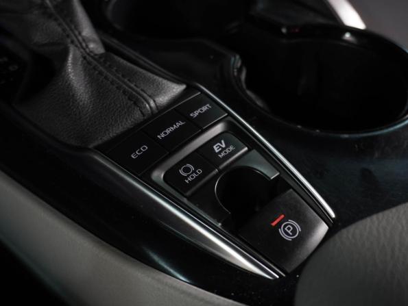 Toyota Camry VIII (XV70) Рестайлинг с пробегом 2020 года, цена 2 749 000 рублей, 113030 км, седан, Автокод Объявления