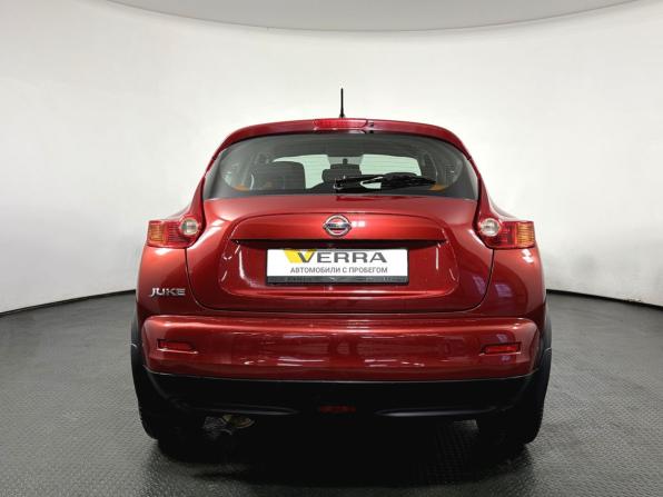 Nissan Juke I с пробегом 2013 года, цена 980 000 рублей, 127895 км, внедорожник, Автокод Объявления