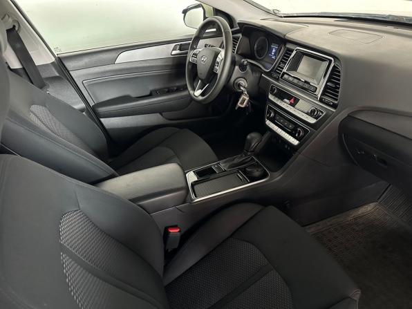Hyundai Sonata VII (LF) Рестайлинг с пробегом 2018 года, цена 1 570 000 рублей, 183442 км, седан, Автокод Объявления
