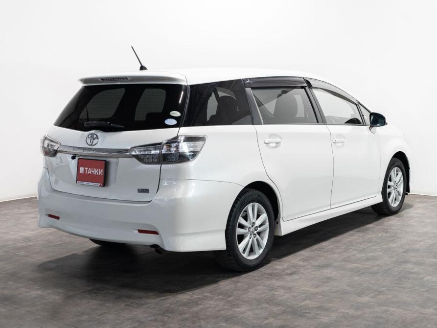 Toyota Wish II Рестайлинг Чита  - изображение 3