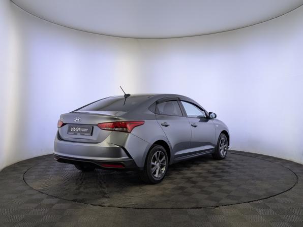 Hyundai Solaris II Рестайлинг с пробегом 2020 года, цена 1 550 000 рублей, 92387 км, седан, Автокод Объявления