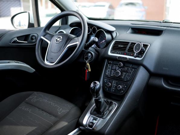 Opel Meriva B с пробегом 2011 года, цена 459 000 рублей, 157844 км, компактвэн, Автокод Объявления
