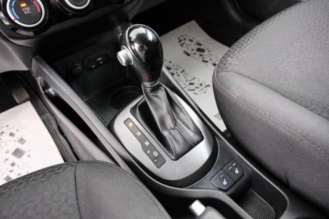 Kia Rio III Рестайлинг с пробегом 2016 года, цена 999 000 рублей, 128000 км, седан, Автокод Объявления