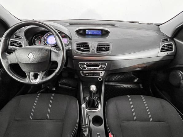 Renault Fluence I Рестайлинг с пробегом 2013 года, цена 771 200 рублей, 157939 км, седан, Автокод Объявления