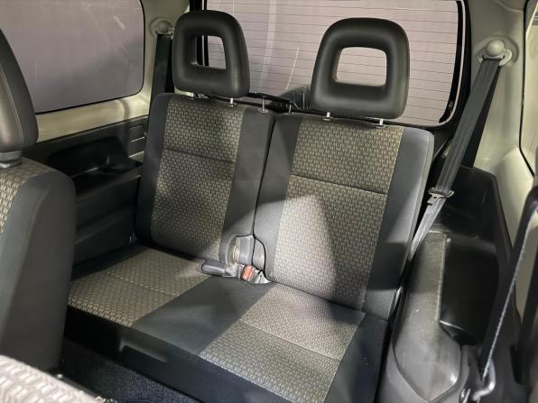 Suzuki Jimny III Рестайлинг 1 с пробегом 2011 года, цена 899 000 рублей, 155000 км, внедорожник, Автокод Объявления