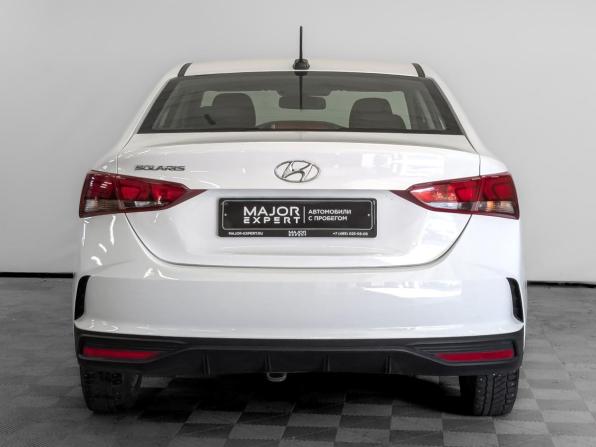 Hyundai Solaris II Рестайлинг с пробегом 2022 года, цена 1 615 000 рублей, 83964 км, седан, Автокод Объявления